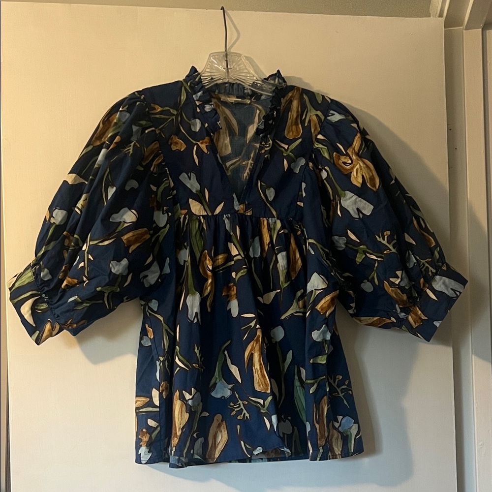 Entro Blue Floral Blouse